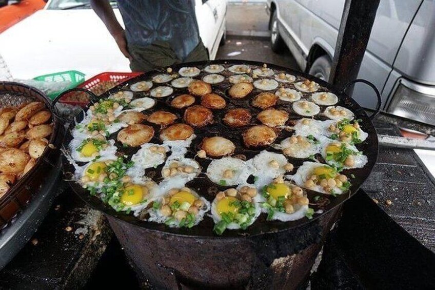 Yangon Group Street Food & Walking Tour