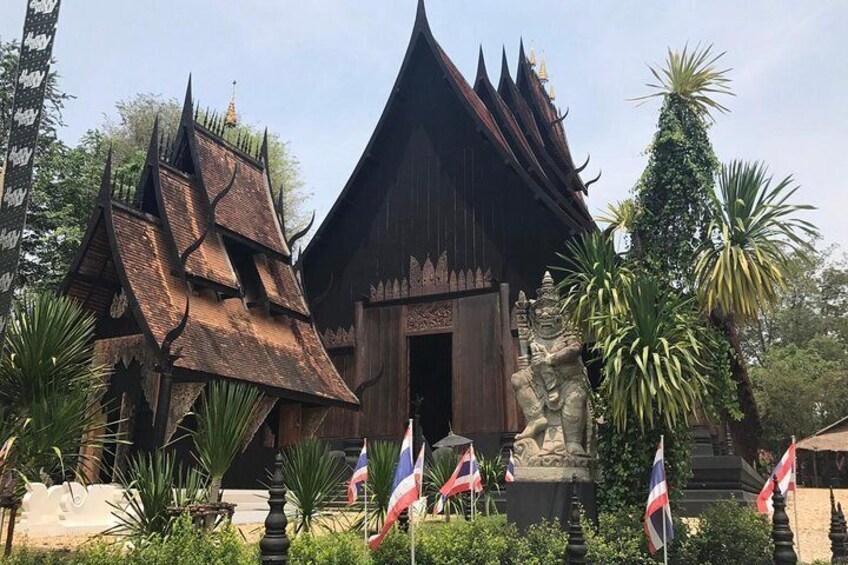 CHIANG MAI: Join Tour One Day White+Black+Blue Temple+Golden Triangle