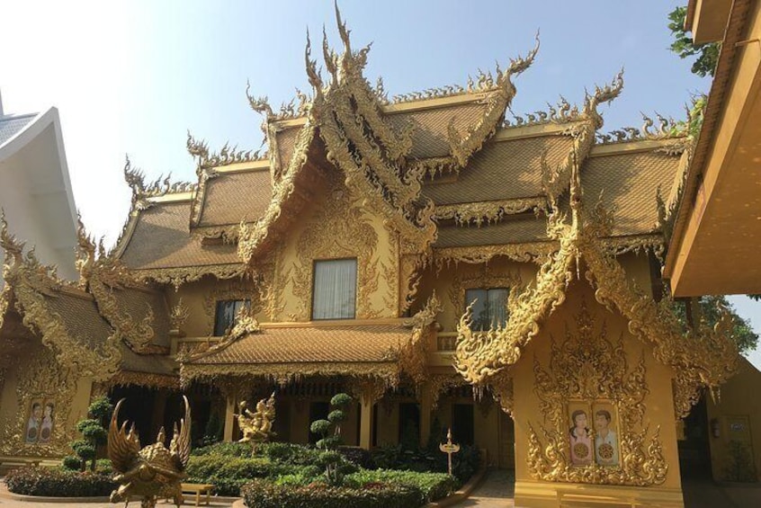 CHIANG MAI: Join Tour White+Black+Blue Temple+Golden Triangle