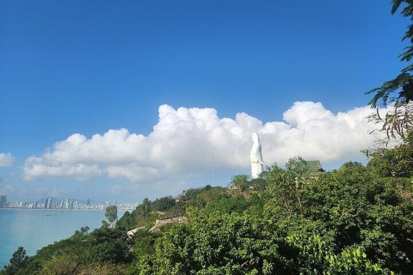 HAI VAN PASS( Sea &Cloud Mountain),MONKEY MOUNTAIN &MARBLE MOUNTAIN Private Tour