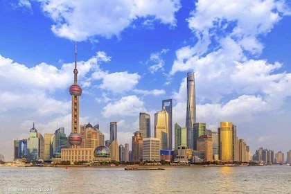 Shanghai Private City Day Tour by Limo