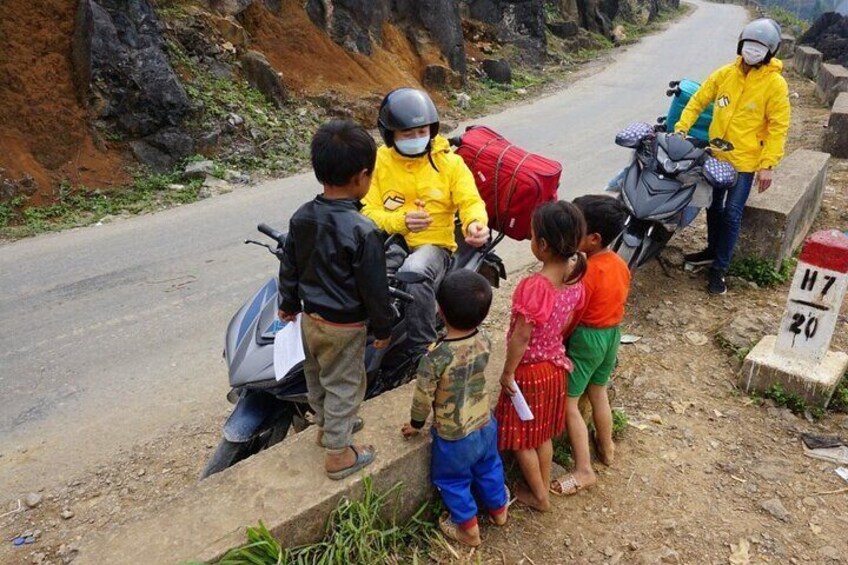 Ha Giang Loop 4 Day trip with Easy Rider