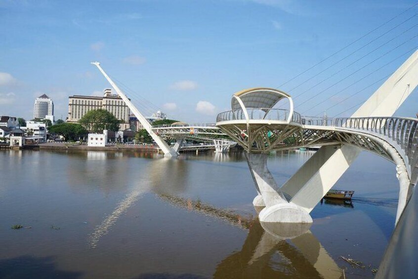 Darul Hana Golden Bridge