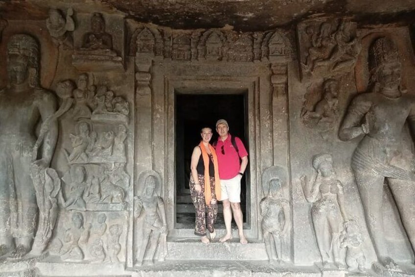 Mumbai to Aurangabad: Ajanta, Ellora & Aurangabad Exploration