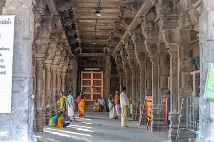 Temples & Backwater Tour of South India (15 Days)