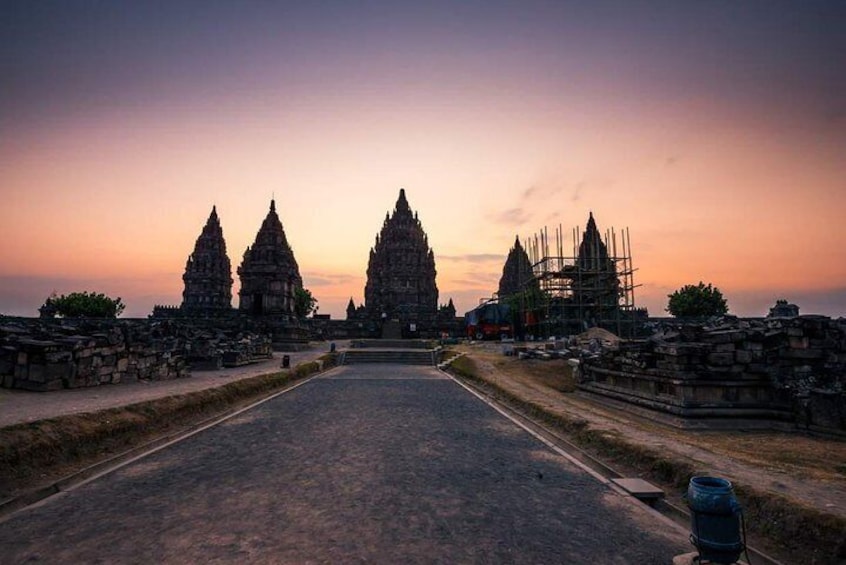 Yogyakarta Prambanan Temple Sunset Tour (PRIVATE TOUR)