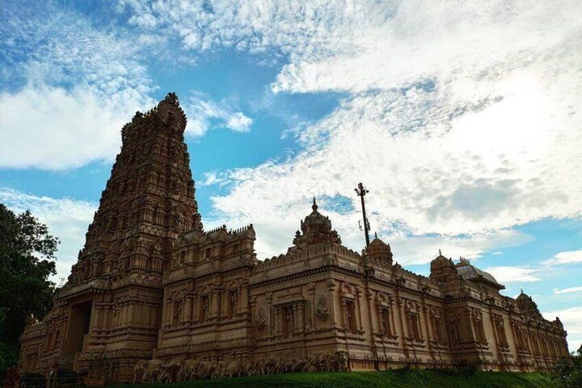 Sri Shakti Temple from the outside view