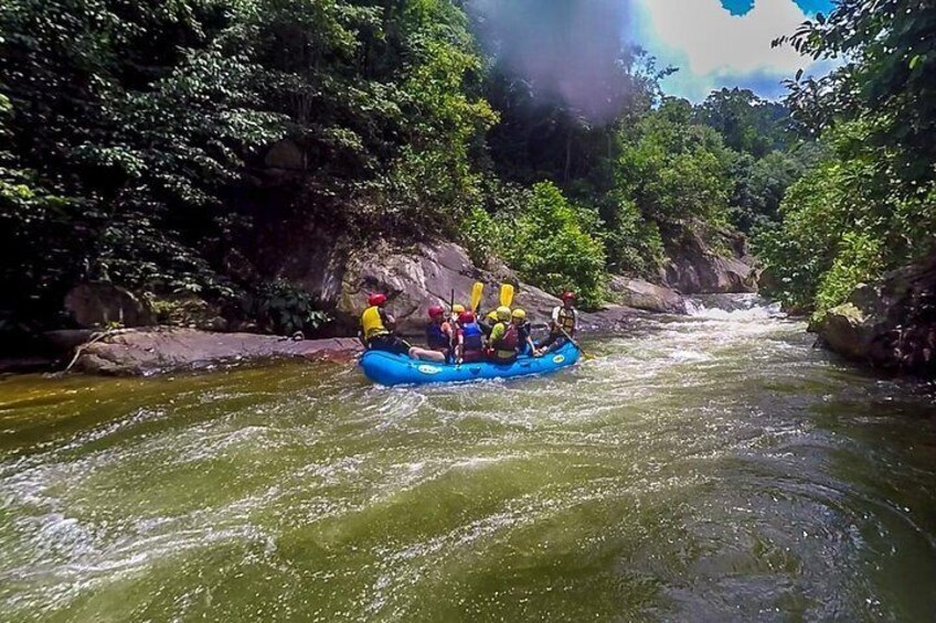 Rafting by the fast current water flow