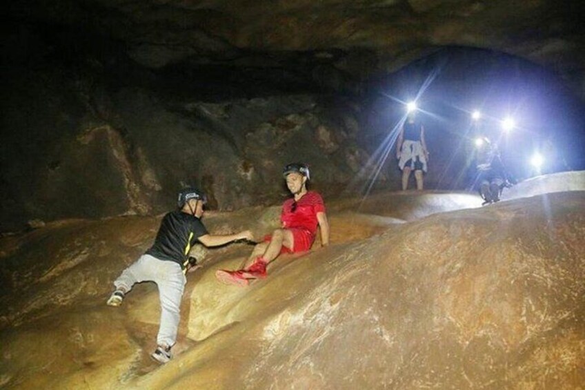 Discover Perak Tempurung Cave (from KL)