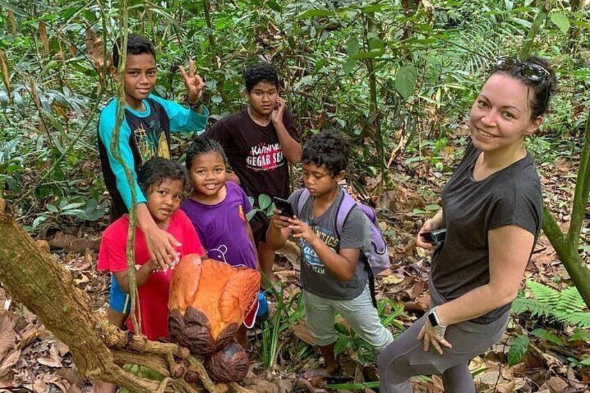 Finding the Rafflesia in the forest