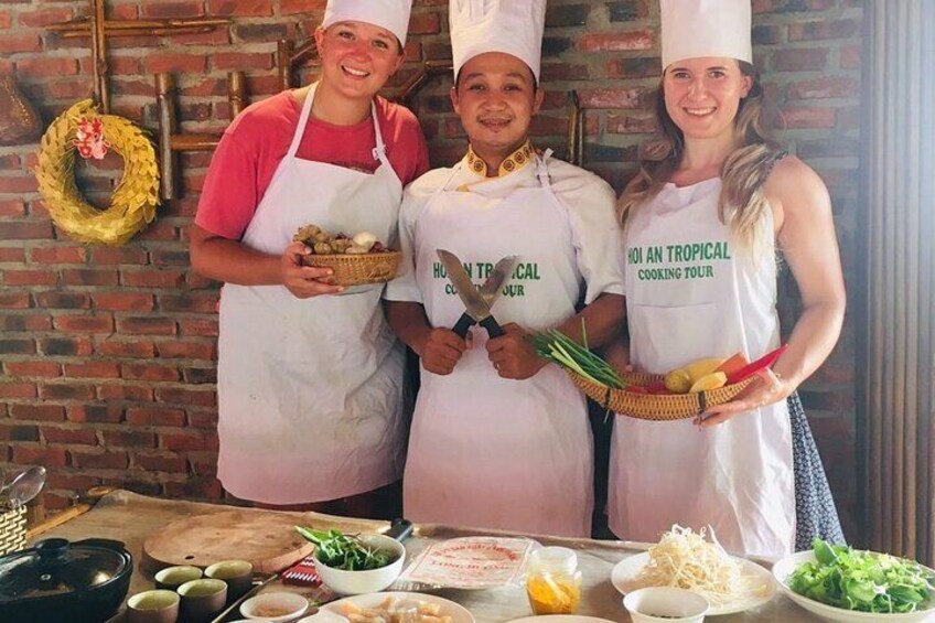 Cooking Class Hoi An : Local Market, Basket Boat, Fishing and Cooking Experience