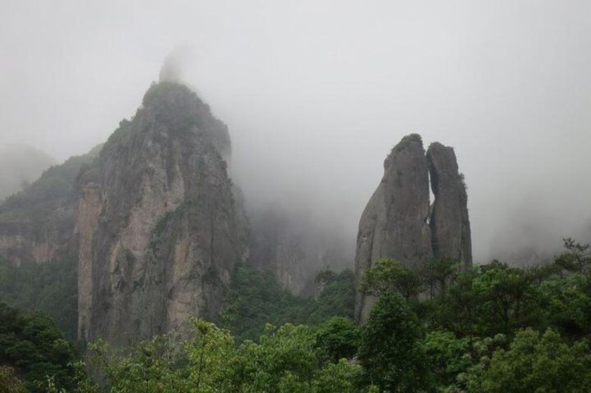 One day private tour to Wenzhou Yandang Mountain World Geopark with Lunch