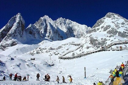 All-inclusive to Lijiang Jade dragon snow Mountain baisha village from Liji...