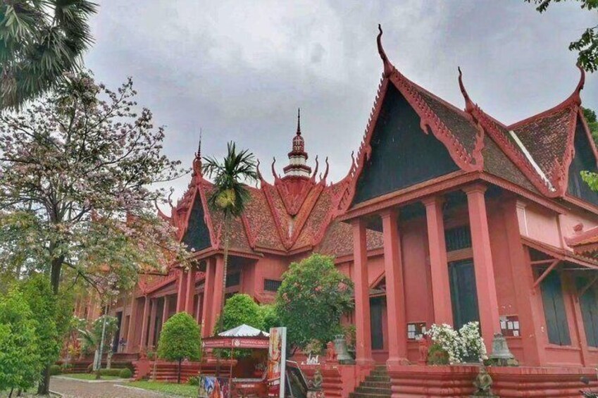 Phnom Penh Vital Discovery-Full Day Tour (Including all services)