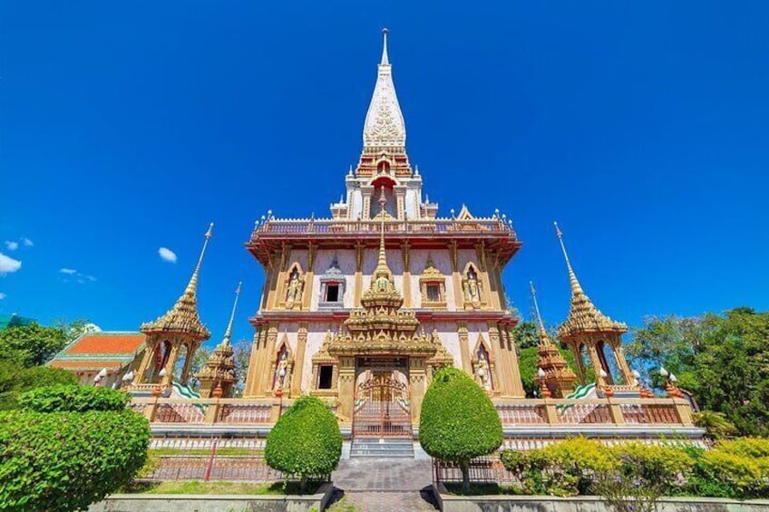 Wat Chalong, Phuket's most famous & beautiful monastery