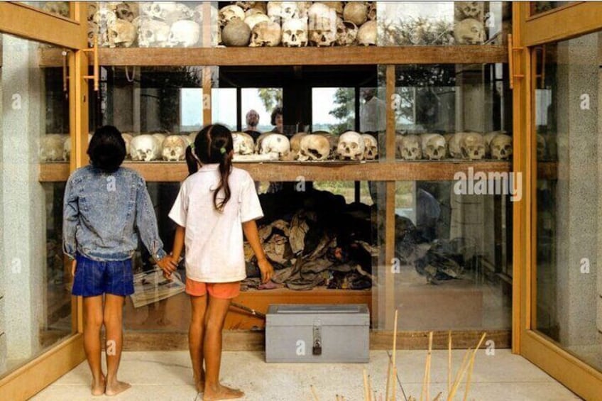 The Killing Field and Toul Sleng Genocide Museum (S21) Tour