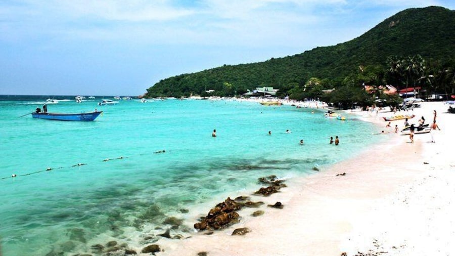 Half-day Coral Island Join Tour with Lunch from Pattaya