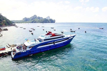 Phi Phi Island Tour by Big Boat & Speed boat by Royal Jet Cruiser(Premium C...