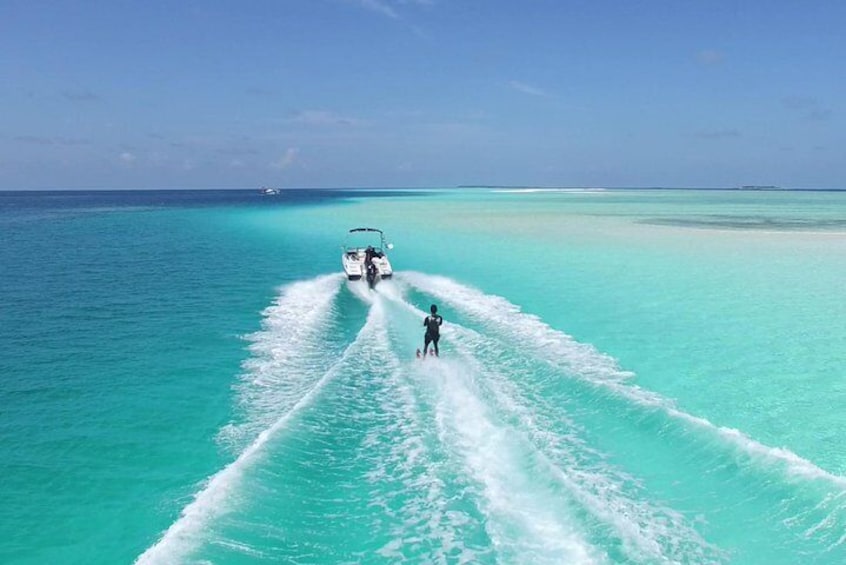 Maafushi: Wake Board & Water Ski