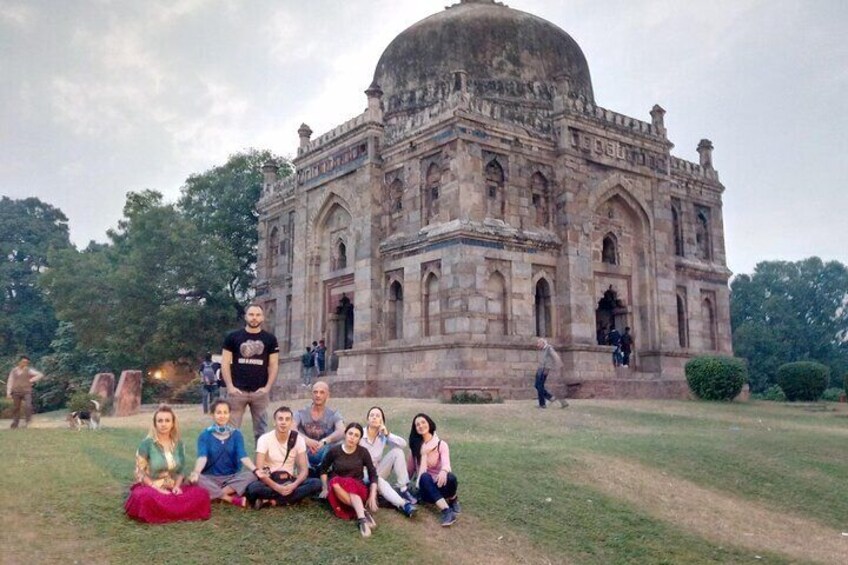 Full Day Delhi Guided Group Tour With Lunch