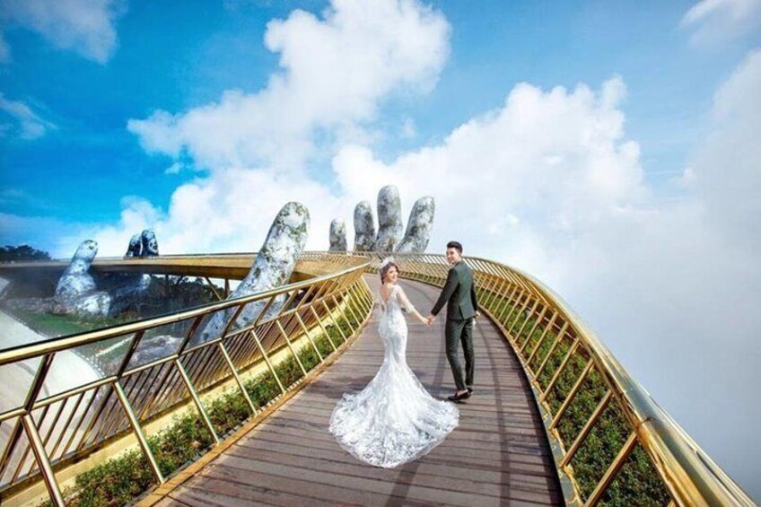 Ba Na hills- Golden Bridge