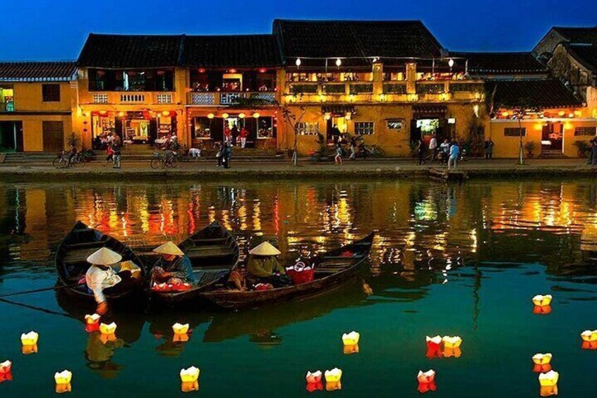 PRIVATE Marble Mountain - Hoi An Colour Lanterns & Night Market