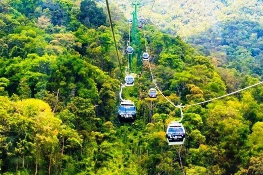Private Golden Bridge & Ba Na Hills 1 Day with Buffets lunch & 2 ways cable car