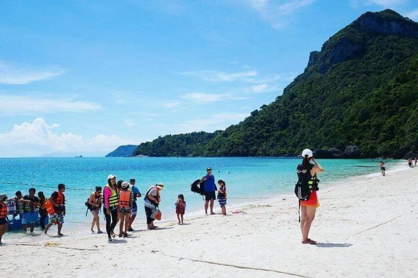 Ang Thong National Marine Park Tour by Big Boat from Koh Samui