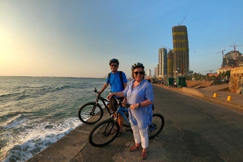 Night Cycling from Colombo