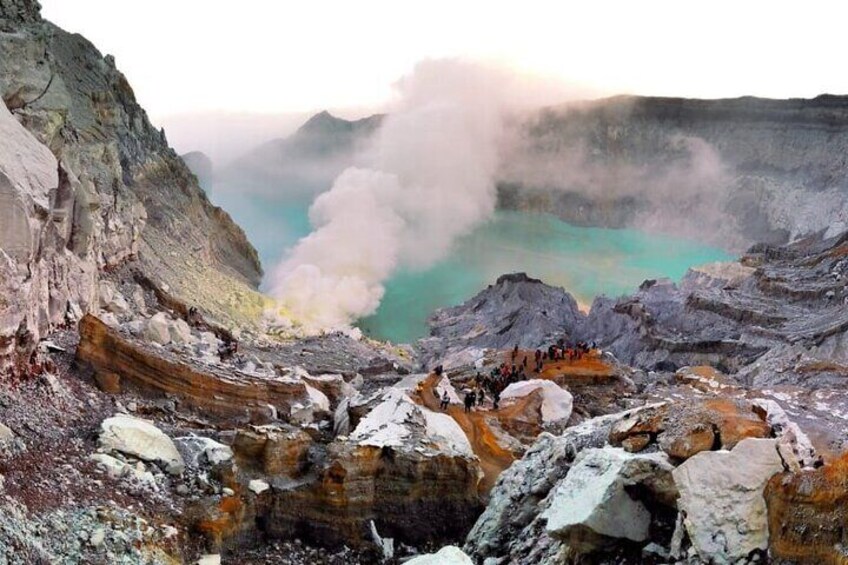 Bromo Ijen Trekking Tour From Bali