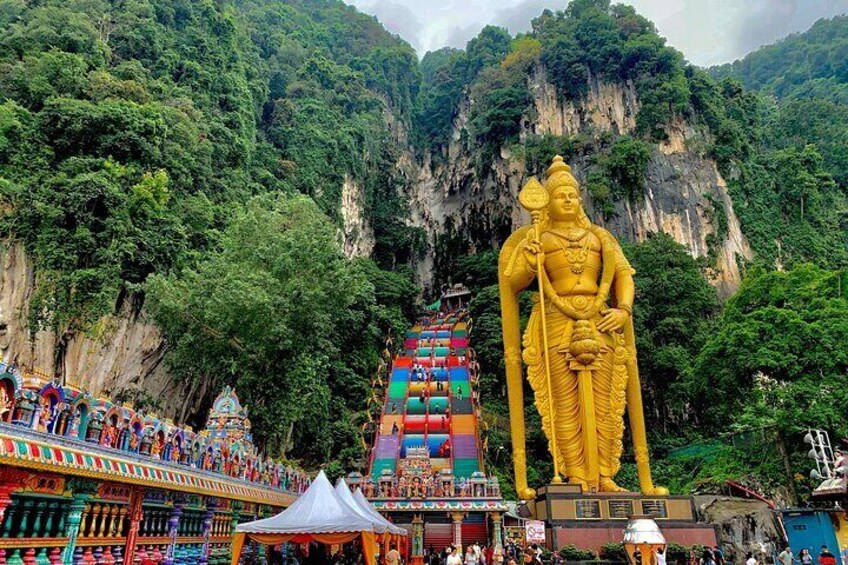 Visit 400 million Years Old Limestone forming Batu Caves