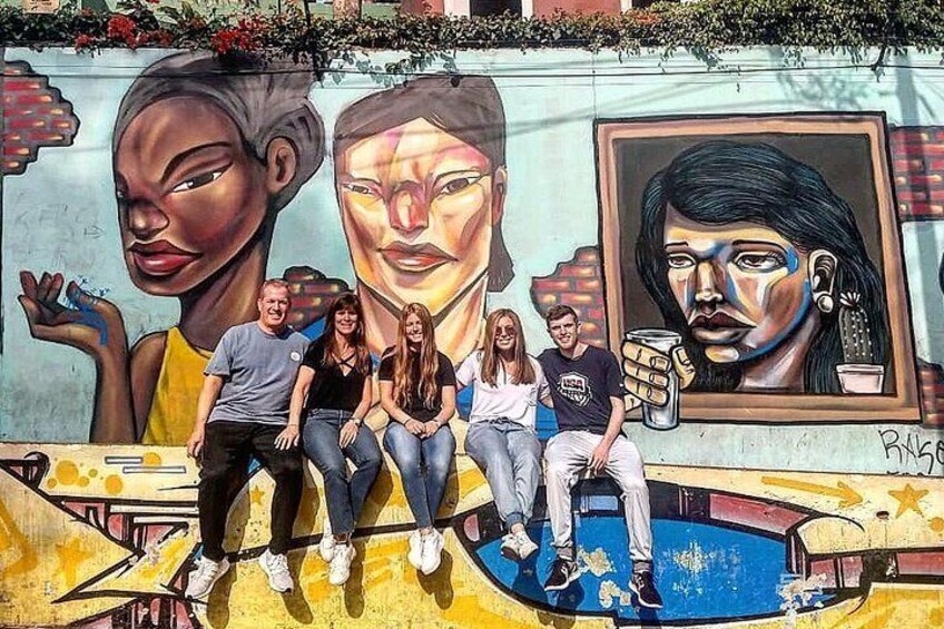 Fun in Barranco Town Tour Including Pickup & Drop-Off