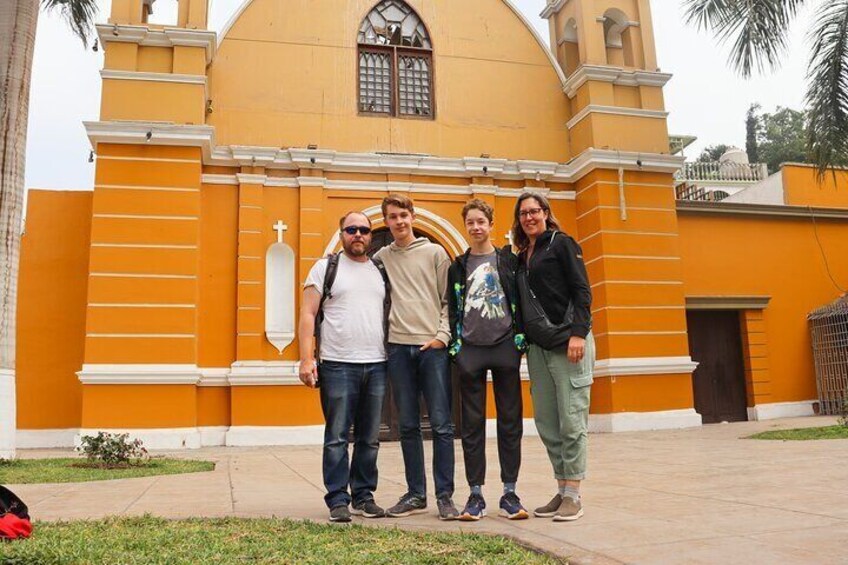 Fun Tour in Barranco District