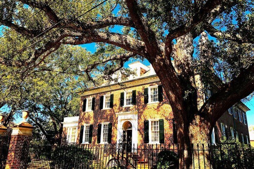 2-Hour Charleston Historic Downtown Guided Walking Tour