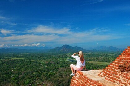 Sigiriya-, Dambulla- und Habarana-Safari, preisgünstige Tour ab Colombo