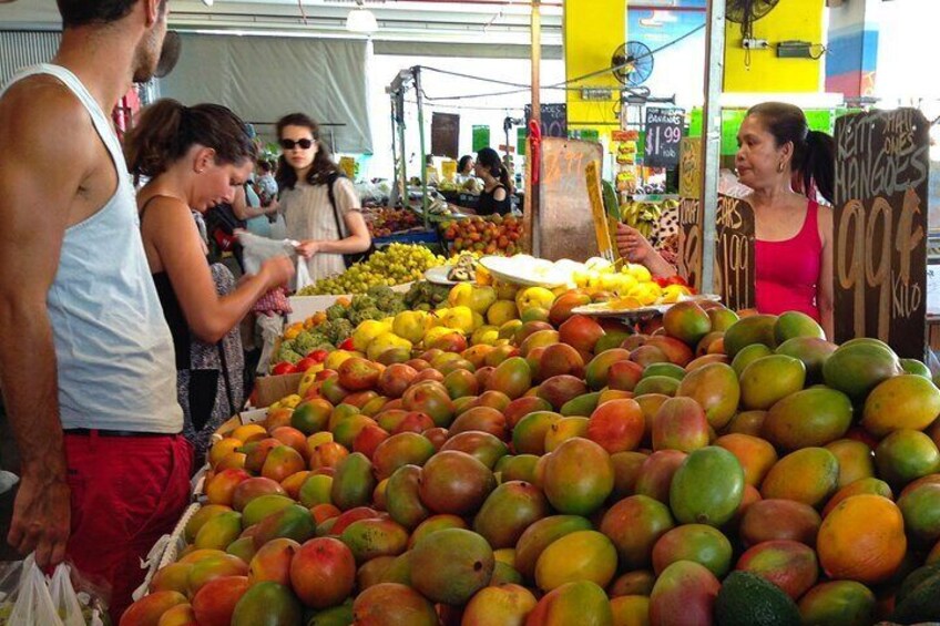 Choosing tropical fruits