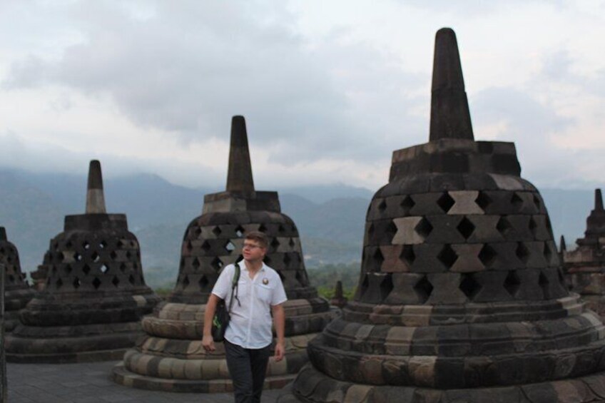 Visit Borobudur temple