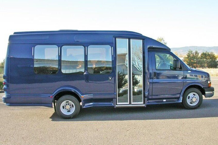 Experience Texas Winhttps://media-cdn.triphttps://media-cdn.tripadvisor.com/media/attractions-splice-spp-advisor.com/media/attractions-splice-spp-720x480/0a/68/04/b8.jpge Country in our Sapphire coach