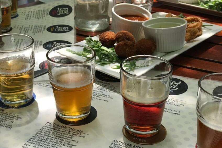 Beer tasting on a bike tour in McLaren Vale