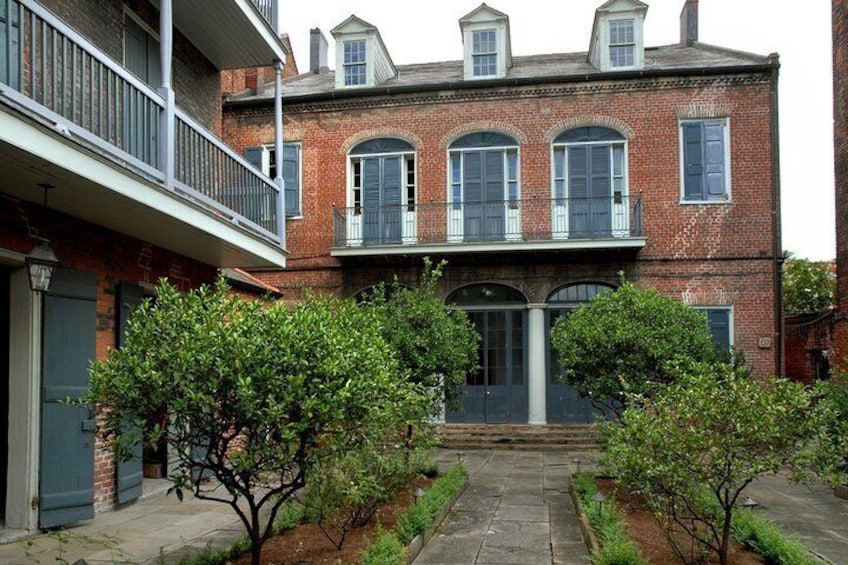 Skip the Line: Hermann-Grima Historic House Guided Tour Ticket
