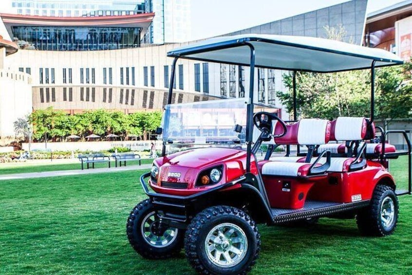 Explore the City of Nashville Tour by Golf Cart