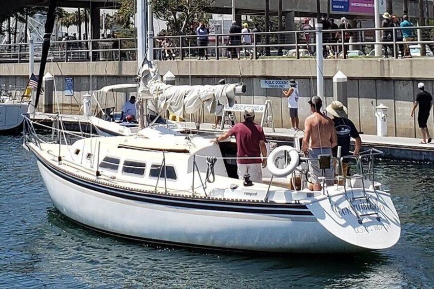 Newport 33' Sailboat Leaving the Slip 