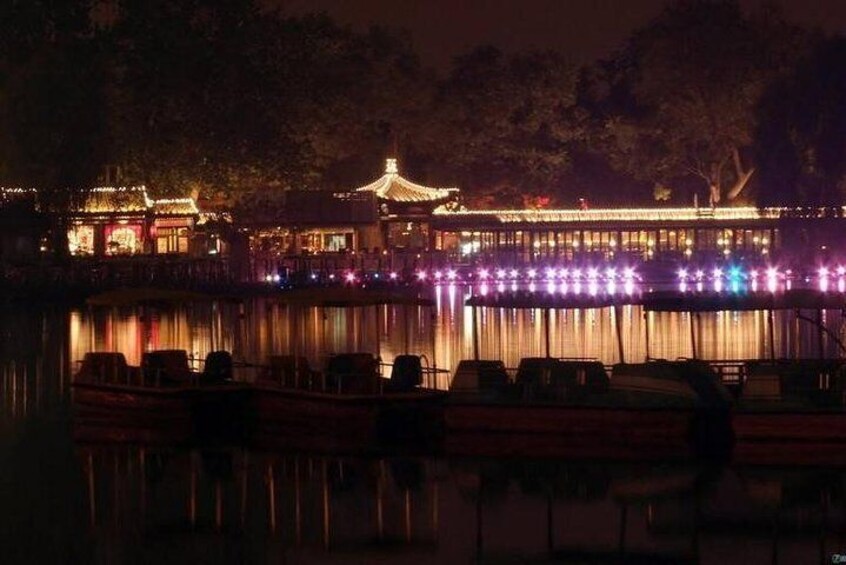 Night city Beijing tour experience Night tour Night show Private only