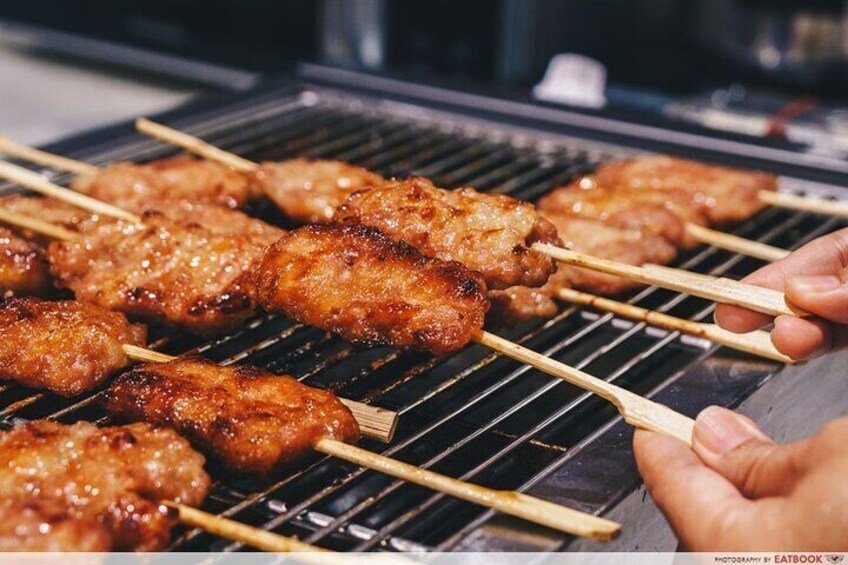 Private Hanoi Street Food Walking Sightseeing Tour