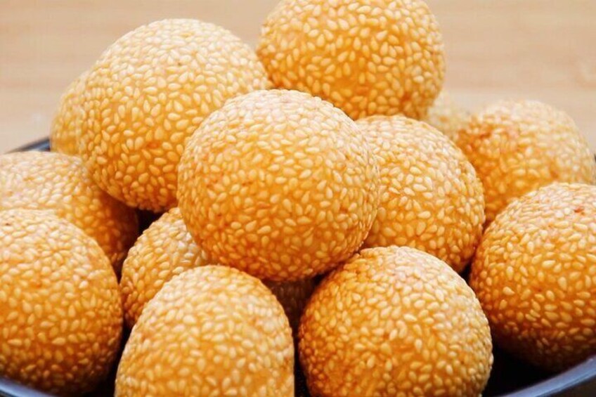 Private Hanoi Street Food Walking Sightseeing Tour