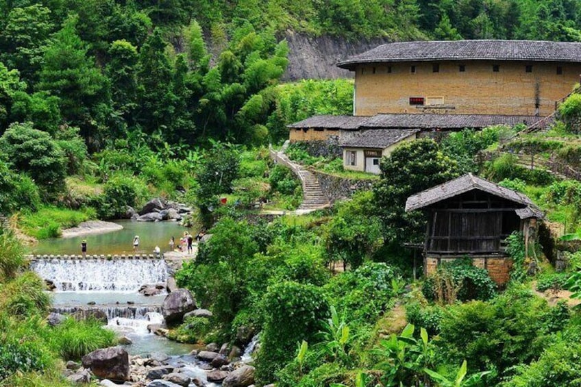 Private Day Tour to Visit the Most Picturesque Chuxi Tulou Cluster from Xiamen
