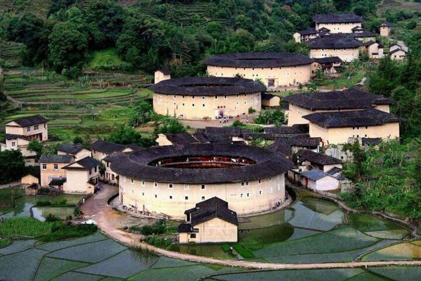 Xiamen Private Day Tour to Yunshuiyao Ancient Village and HongkengTulou Cluster