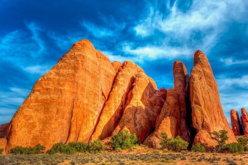 Immersive Arches National Park All Day Hiking Experience