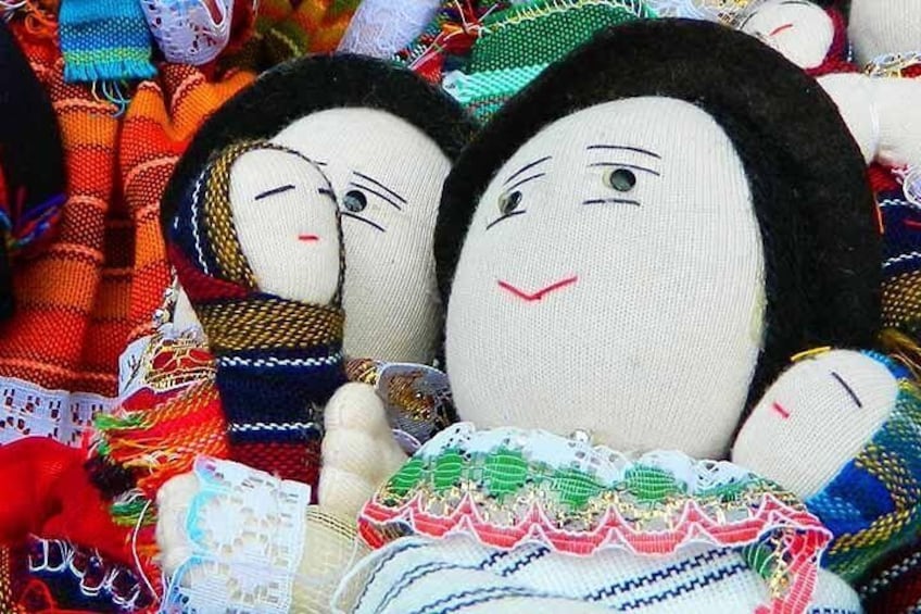 Handicrafts in Otavalo Indigenous Market