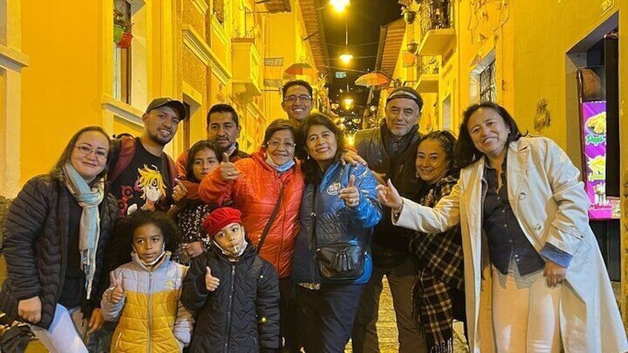 Night Tour in Quito with free time at La Ronda Street